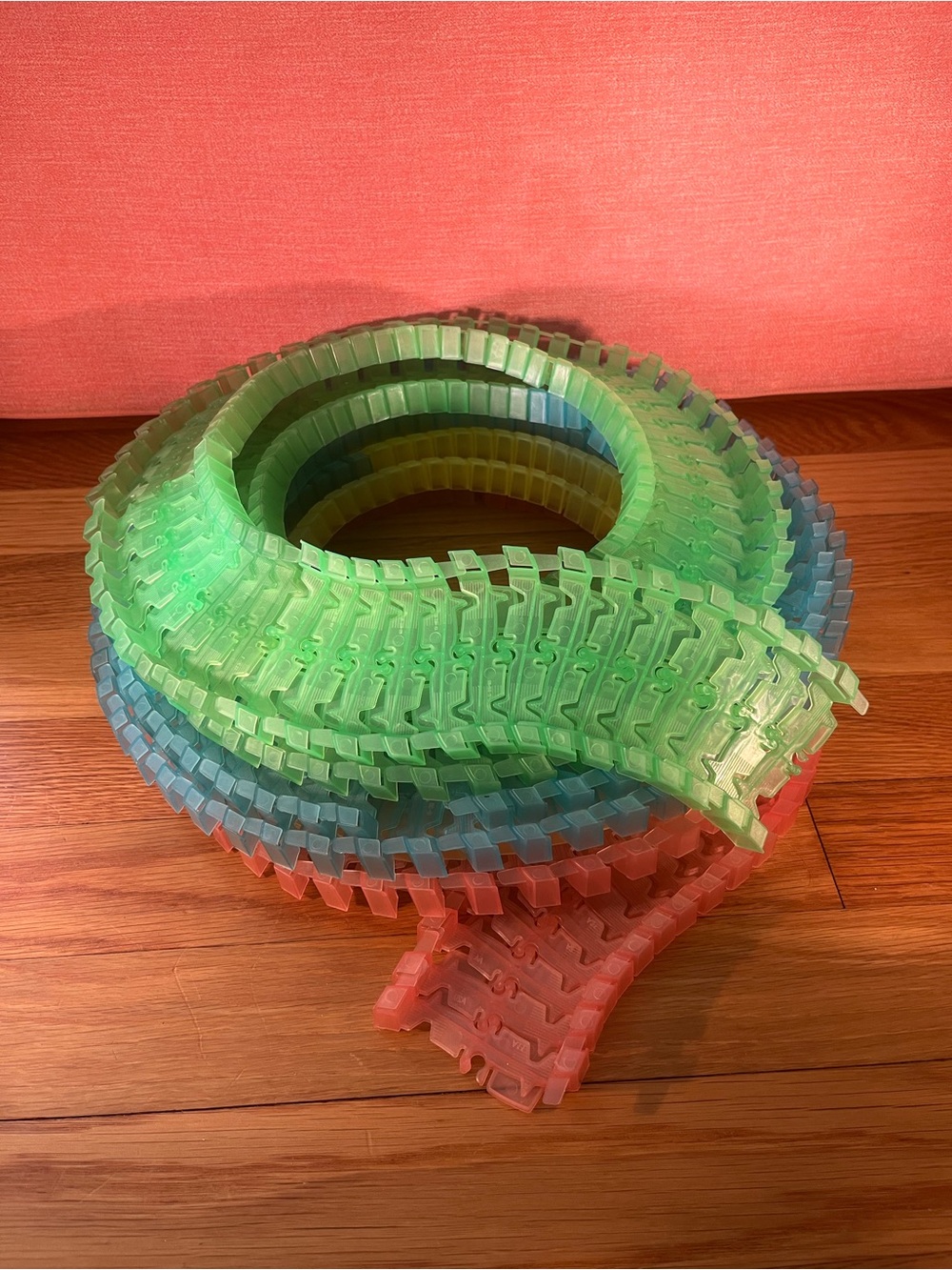 Magic Tracks Glow in the Dark Flexible Track